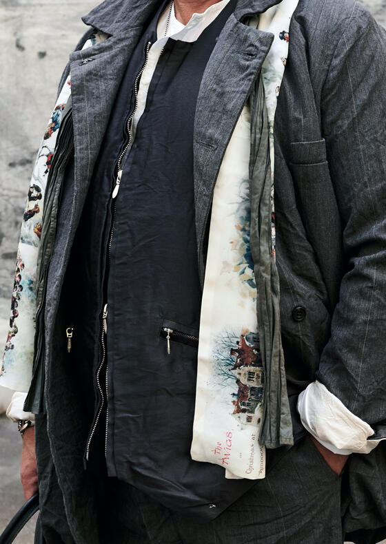 Harveys Article 11 West/Gillet