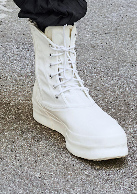 Harveys Article 601 Shoes