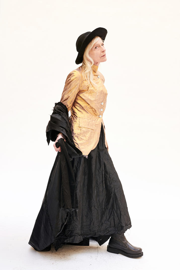 FW2020 23 Harveys 