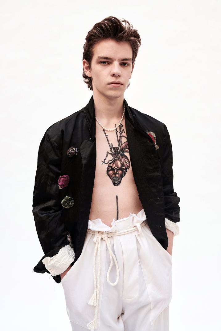 FW2020 24 Harveys 